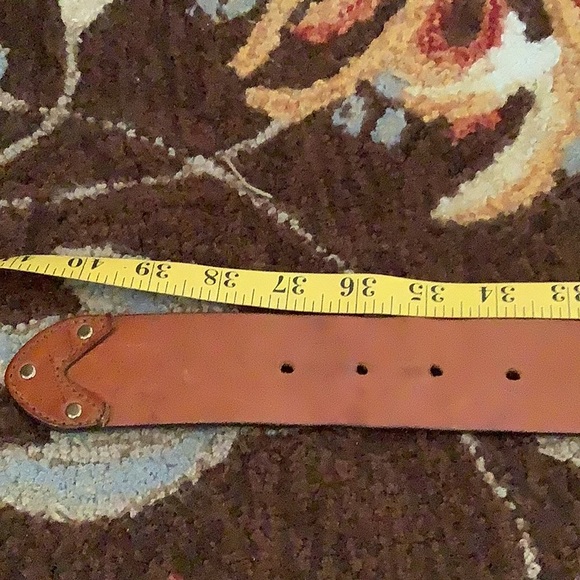 Beautiful Italian Leather Belt by J. Crew 🤎🤎🤎 - Picture 5 of 12